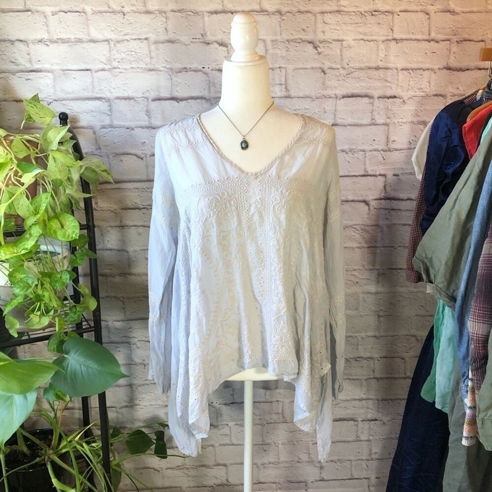 Johnny Was Embroidered Long-Sleeve Blouse